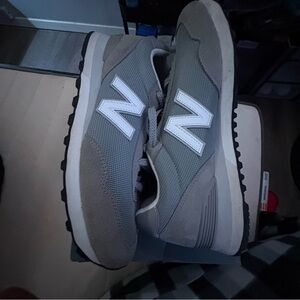 New Balance Men's Gray and White Sneakers